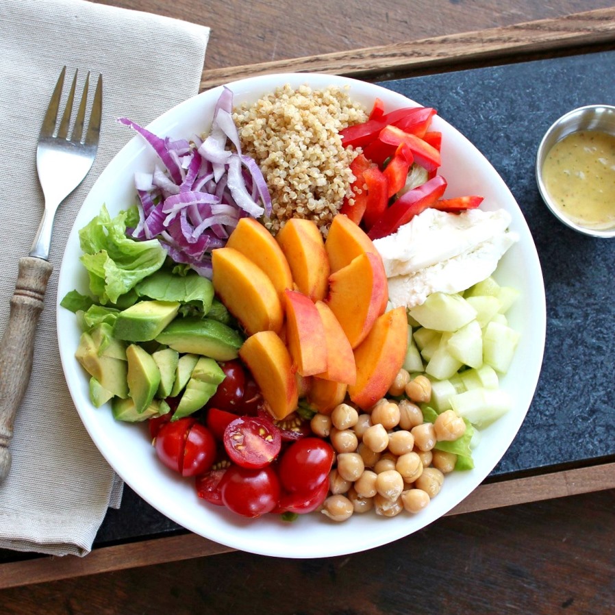 Ide Menu Harian: Kreasi Salad Bowl yang Nggak Bikin Bosan